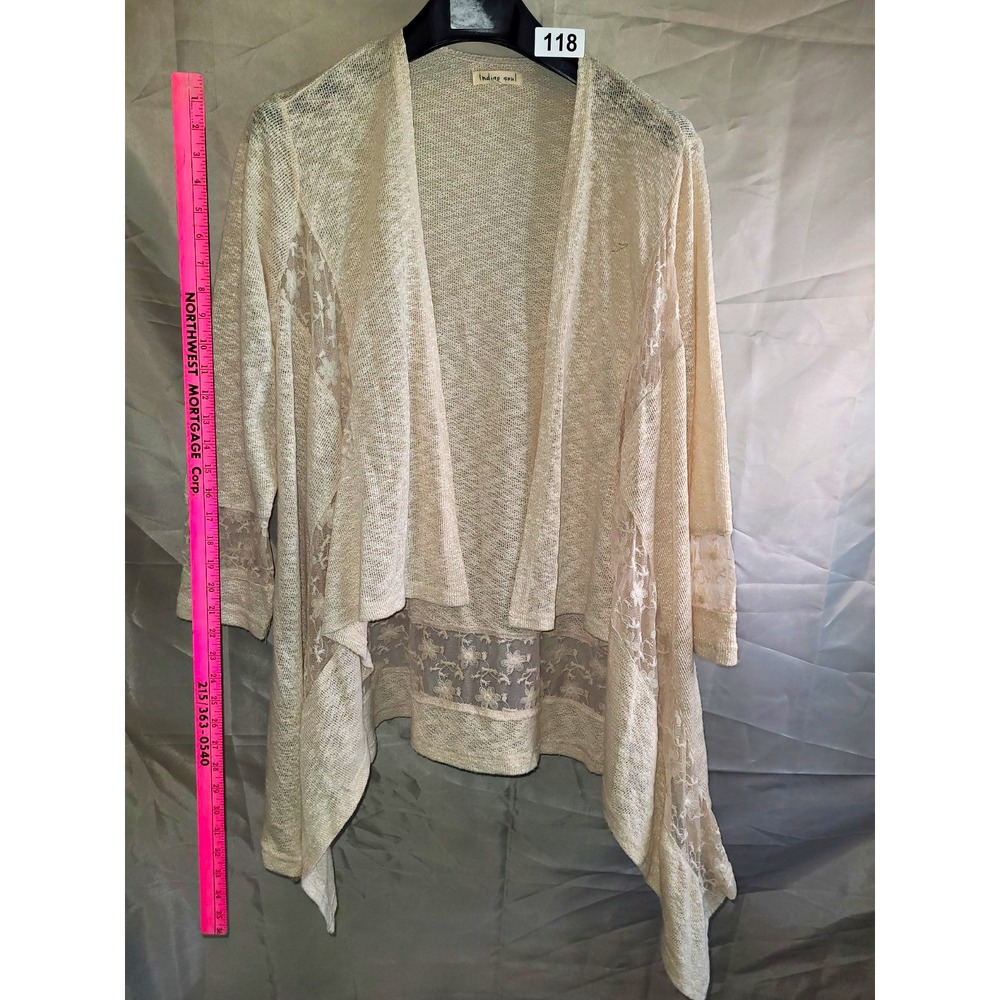 Indigo Soul Beige Solid Knit V-Neck Cardigan Sweater Womens M Lace 3/4 Sleeve